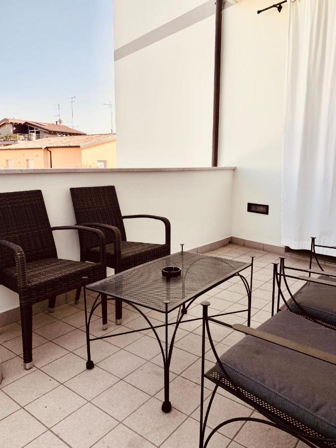 Residence Del Lago Desenzano del Garda Exterior foto